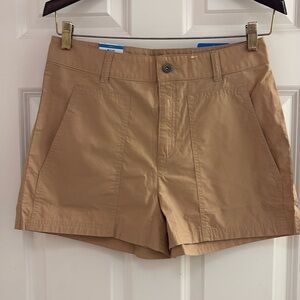 Columbia Athletic/Athleisure/Hiking Shorts, NWT!